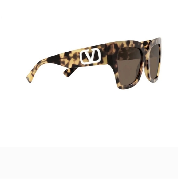 Valentino Garavani Accessories - Valentino sunglasses